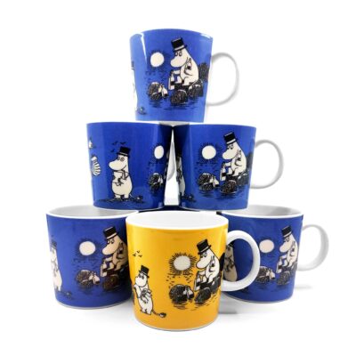 Arabia Moomin mug dark blue and test color yellow