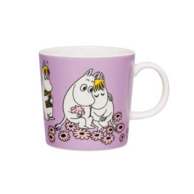 Sweethearts Moomin mug front